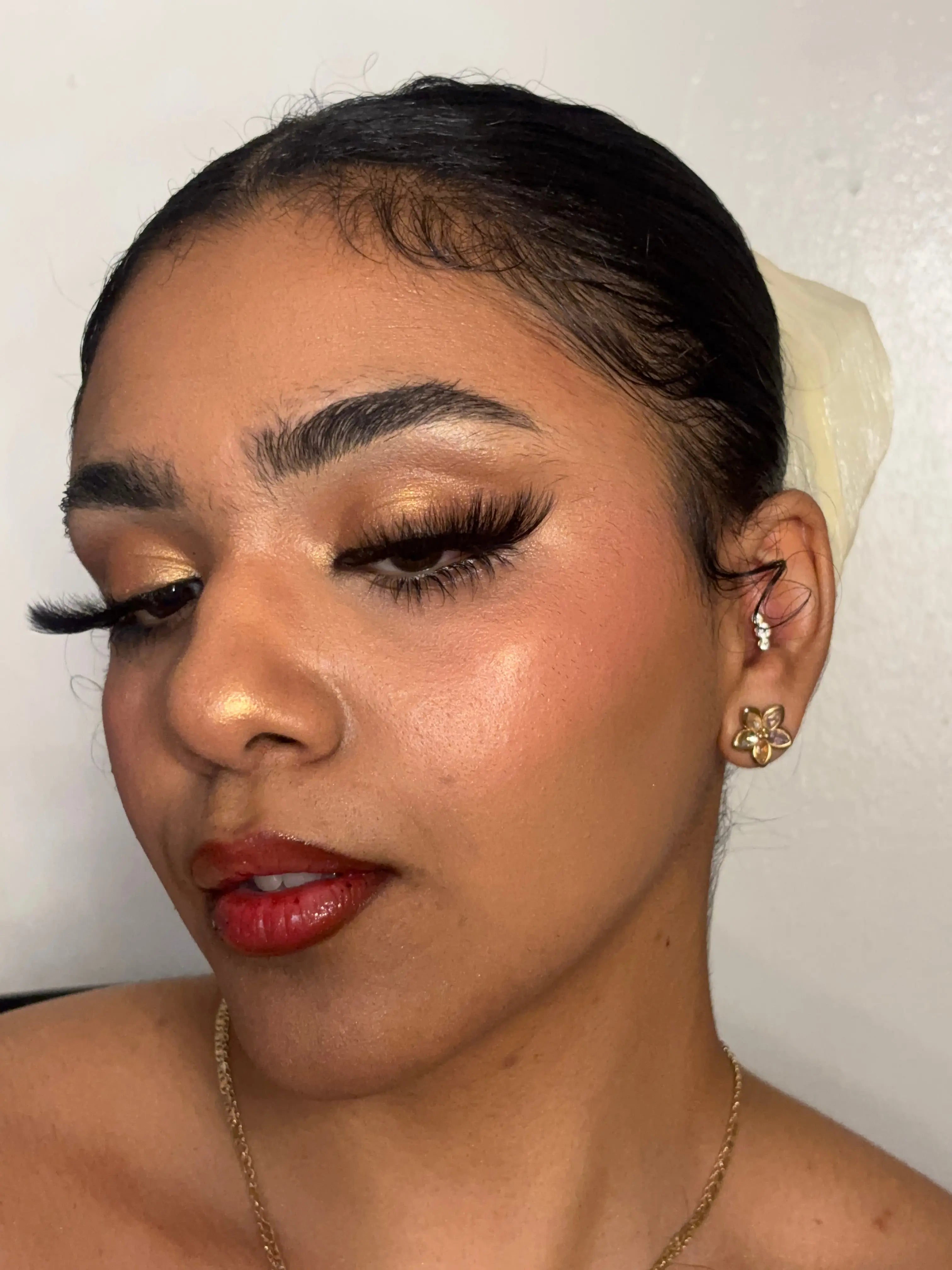 After Dark Ariess Beauty